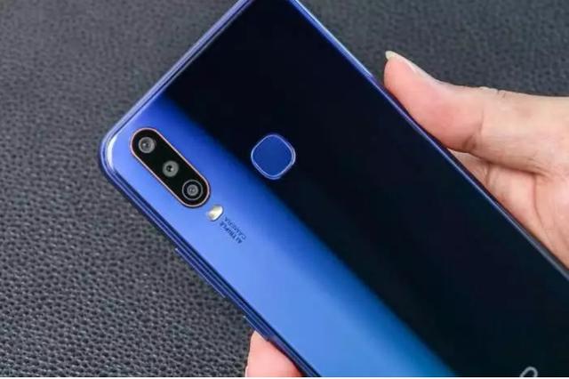 vivo三款千元手机优缺点汇总,千元也有玩游戏的好选择?