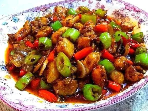 家里突然来客人,几道快手硬菜太给面了,麻辣鲜香,下酒解馋!