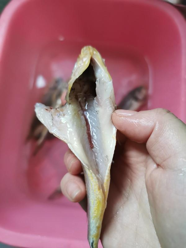 不管做什么鱼,去腥加盐加料酒是不对的!这样做才最好吃,太香了