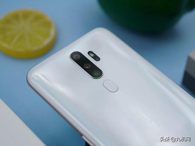 年后热销的1500元内手机推荐,华为荣耀小米上榜,最低仅1099元