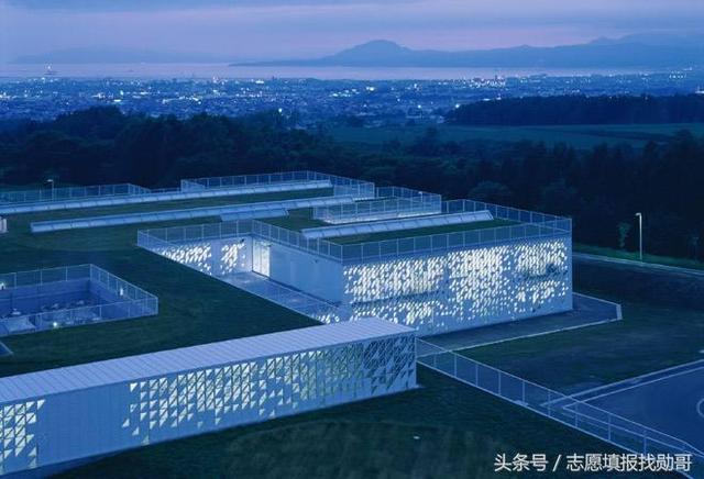 大学教育正在发生哪些巨变?未来的大学将会如何?
