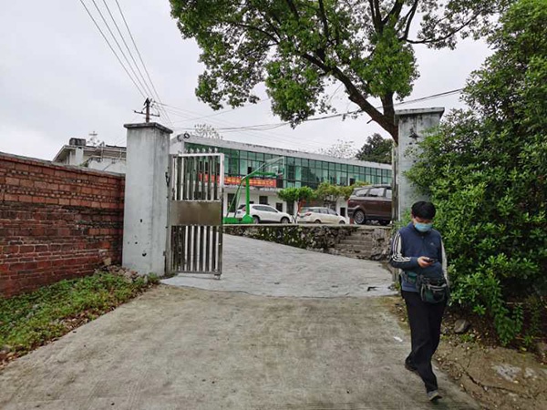 此次事发路段属于广铁集团衡阳工务段马田墟线路车间的管辖区域。