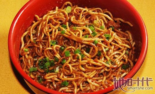 中国美食大全:国内小吃之都十大排行榜