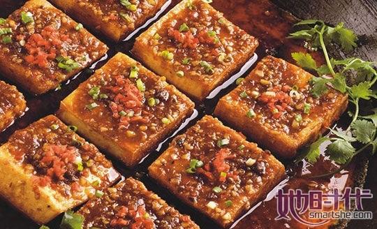 中国美食大全:国内小吃之都十大排行榜