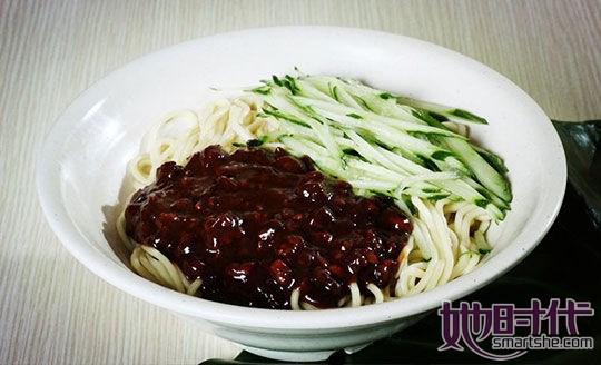 中国美食大全:国内小吃之都十大排行榜