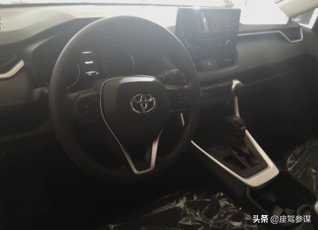 讲重点,全新一代丰田RAV4为何只推荐“乞丐版”?