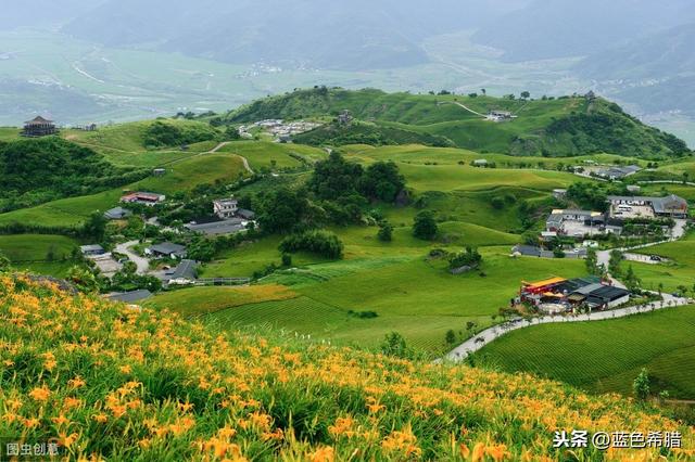 春天里,摄影怎么拍摄绿柳红花、宁静的田园风景?你有什么思路?