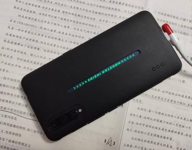 3798跌至2798,UFS3.0+5G手机,网友:爆发了