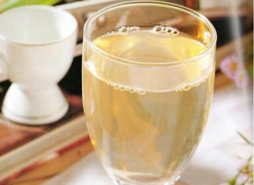 辟谣|春季常喝蜂蜜水可以增强免疫力、抗肿瘤?传言并不可信