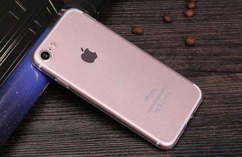 曾经的iPhone小钢炮，如今已降价3000，你会去入手吗？