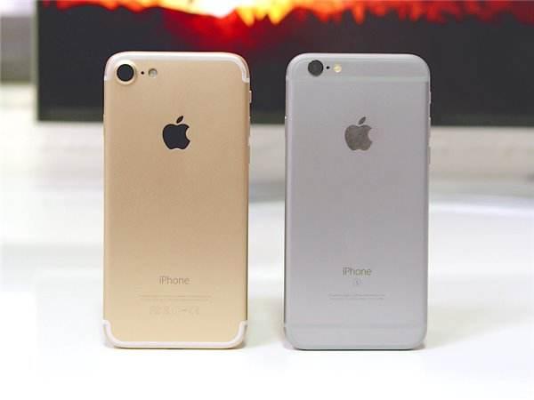 曾经的iPhone小钢炮,如今已降价3000,你会去入手吗?