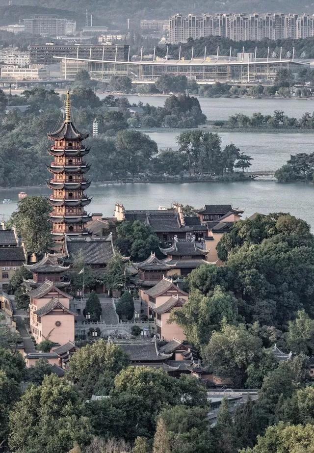 这才是最值得一去再去的10个地方,忘不了戒不掉,你刷了几个?