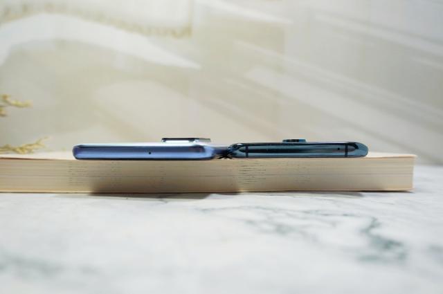 荣耀30S靠颜值再攀巅峰?对比过气旗舰机OPPO R17 Pro,旗鼓相当