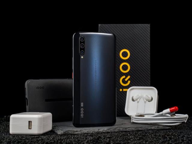 vivo真香旗舰?855Plus+5G+44W,连夜跌至2798元