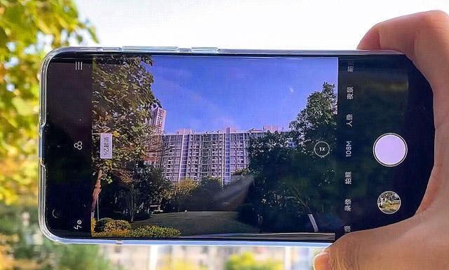 堆料足也不行?小米10现已跌至新低价,和新处理器曝光有关系?