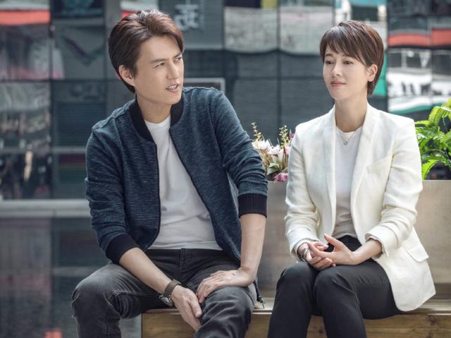 靳东又一新剧未播先火,剧情精彩主演都是演技派,这回观众放心了