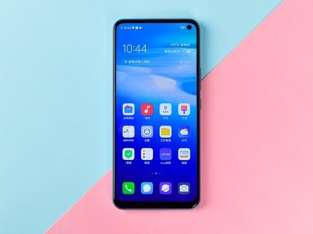 vivo也有真香机?五千毫安+44W闪充,5G手机最佳之选!