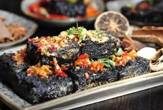 独特湘味的十大湖南特色美食,去湖南游玩一定不要错过!