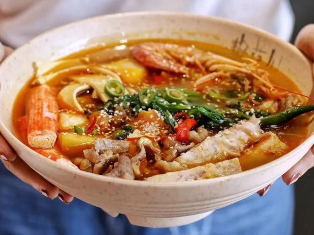 吃麻辣烫就选这3种菜，好吃不压称，内行总嫌少老板却将它藏角落