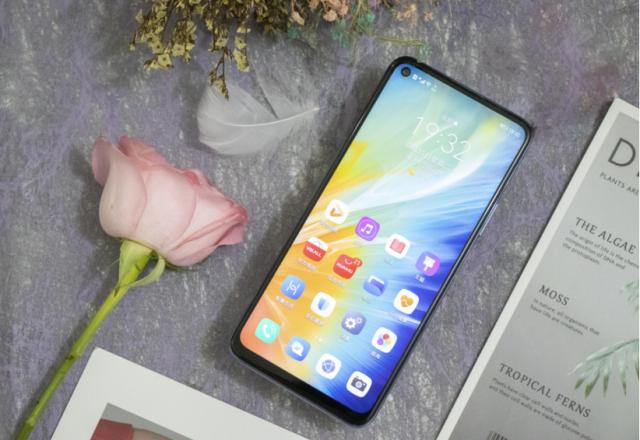 华为5G真香机，性价比直追红米K30，网友：小米怎么玩？