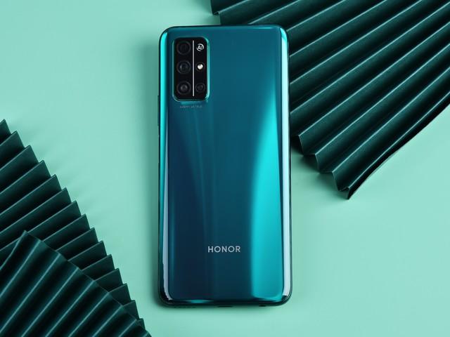 3K以下的5G手机怎么选?这四款手机个个精品,都是“真香机”