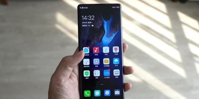 vivo再次发力,99.6%屏占比+骁龙865+LPDDR5 比Mate30pro便宜很多