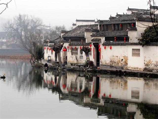 适合情侣旅游的四个古镇,风景美丽消费不贵,男同胞们看过来!