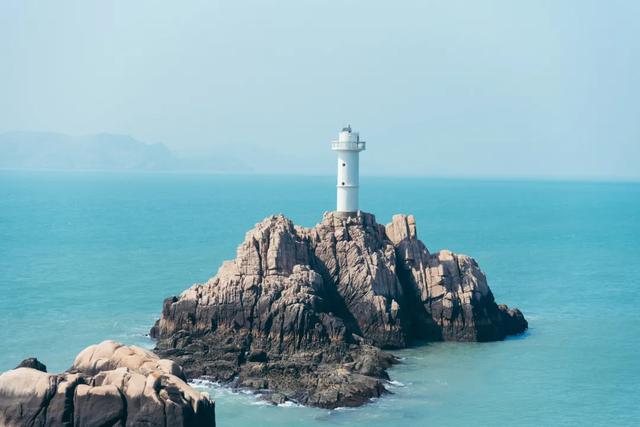 旅游景点推荐:最适合一个人旅行的美景