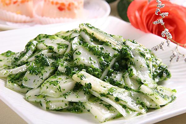 赶上春天的尾巴!这两种神仙野菜再不吃,就要等到明年了!