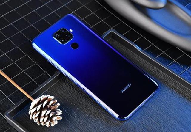 华为彻底爆发,麒麟810+4800万四摄+20W,8+128真香千元机