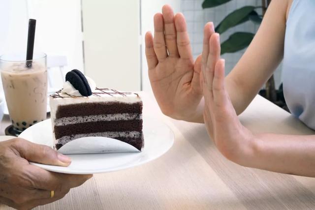 谈癌色变,如何避开“诱发癌症”的不当饮食?掌握这十个关键!