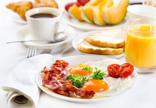 早餐有鸡蛋和牛奶未必健康，这些不重样的搭配让你不再为早餐烦恼
