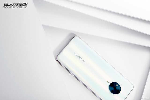 4G手机卡成砖?是时候换上这些畅快的5G新机了