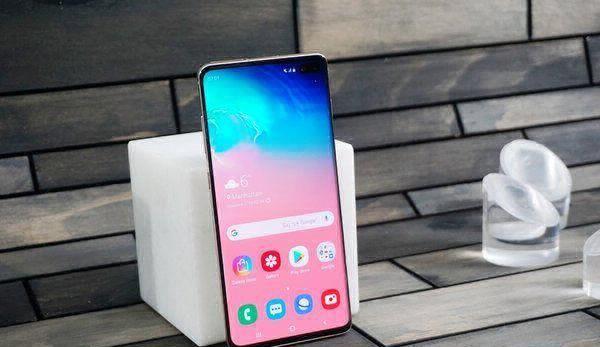 从7699跌至“小米价”,2K曲屏+骁龙855+512GB,还换米10吗?