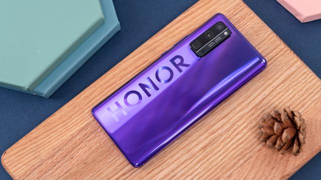 荣耀30 Pro,能否成为新一代潮流望远镜?