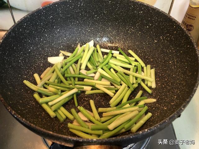这种鱼高蛋白、低脂低热量,女人常吃不怕胖,还能保养皮肤身体棒