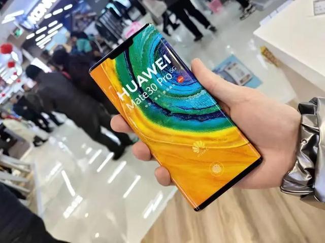 舍不得给“差评”的四款手机,两款华为,一款iPhone!