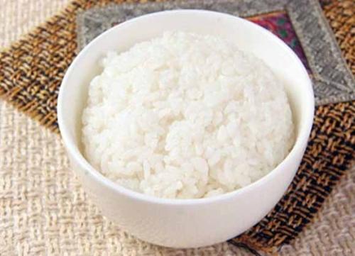 减肥无需挨饿!2个方法提高饱腹感,提高代谢养,成易瘦体质