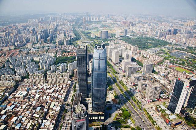 东莞楼市刚回暖,城央豪宅率先火了