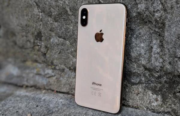 苹果出手很大方,512G的iPhoneXS大降5400,网友:没有白等
