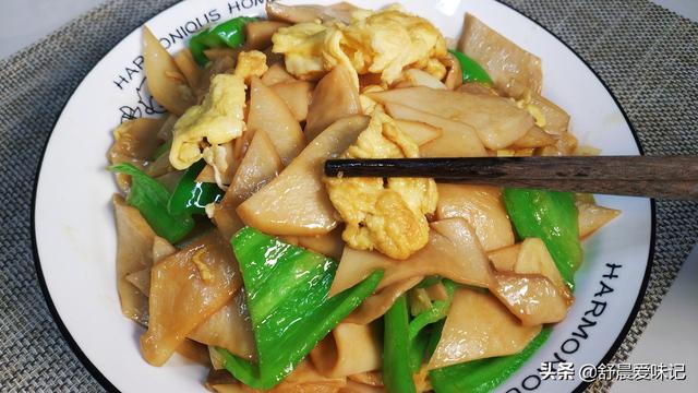 杏鲍菇这样做最好吃,春季多吃好处多,鲜香滑嫩,全家大小都爱吃