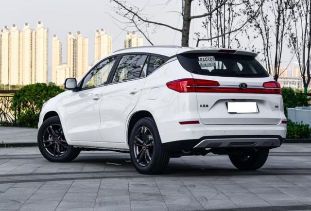 预算10万左右买SUV,比亚迪宋对比哈弗H6