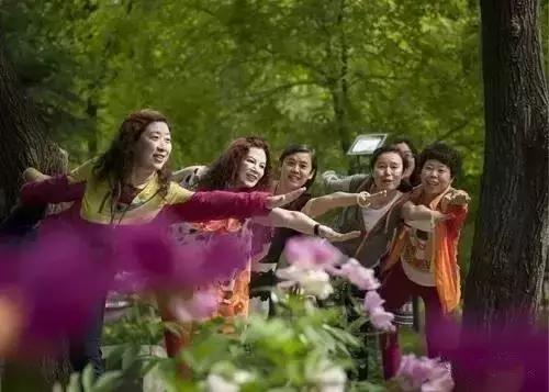 这是一篇能改变百万中老年人生活的好文章,建议传阅细读