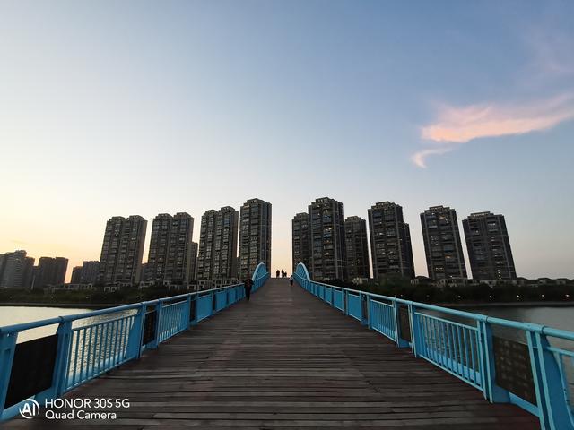 现在买4G手机好还是5G手机好?这里有个建议,希望能帮到你们