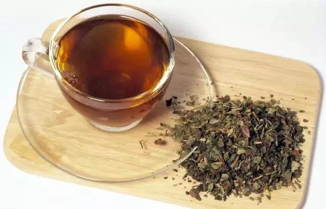 不瞒你说,乙肝患者可以喝蒲公英茶,但别作他想