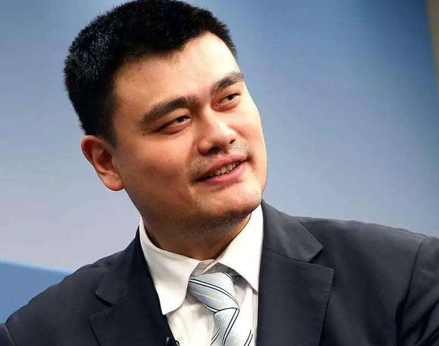 40岁的姚明不差钱,他能领多少NBA退休金吗?比大多数人工资还多