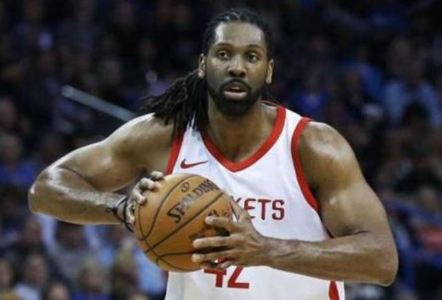 这些球员来NBA绝对不是为了赚钱的,家里不是有石油,就是有矿