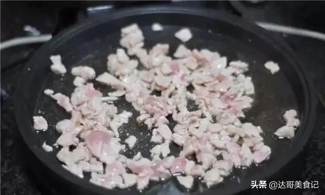 油麦菜,这8种做法,那款不是美味佳肴?大家都小瞧它了!
