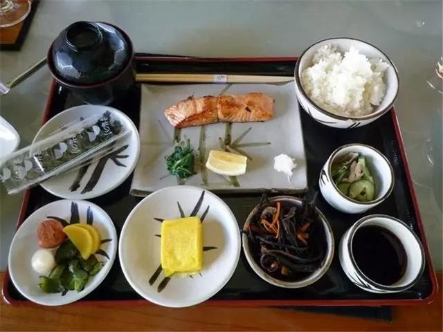 谁说日本主妇太忙?这些智能家居太适合懒人,老公们都被“骗”了