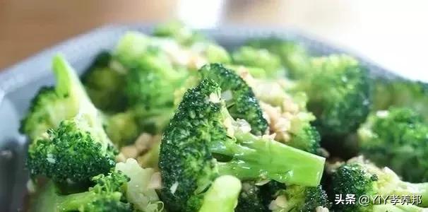 春天,吃大蒜的好季节!不仅对身体好,还能延缓衰老呢~